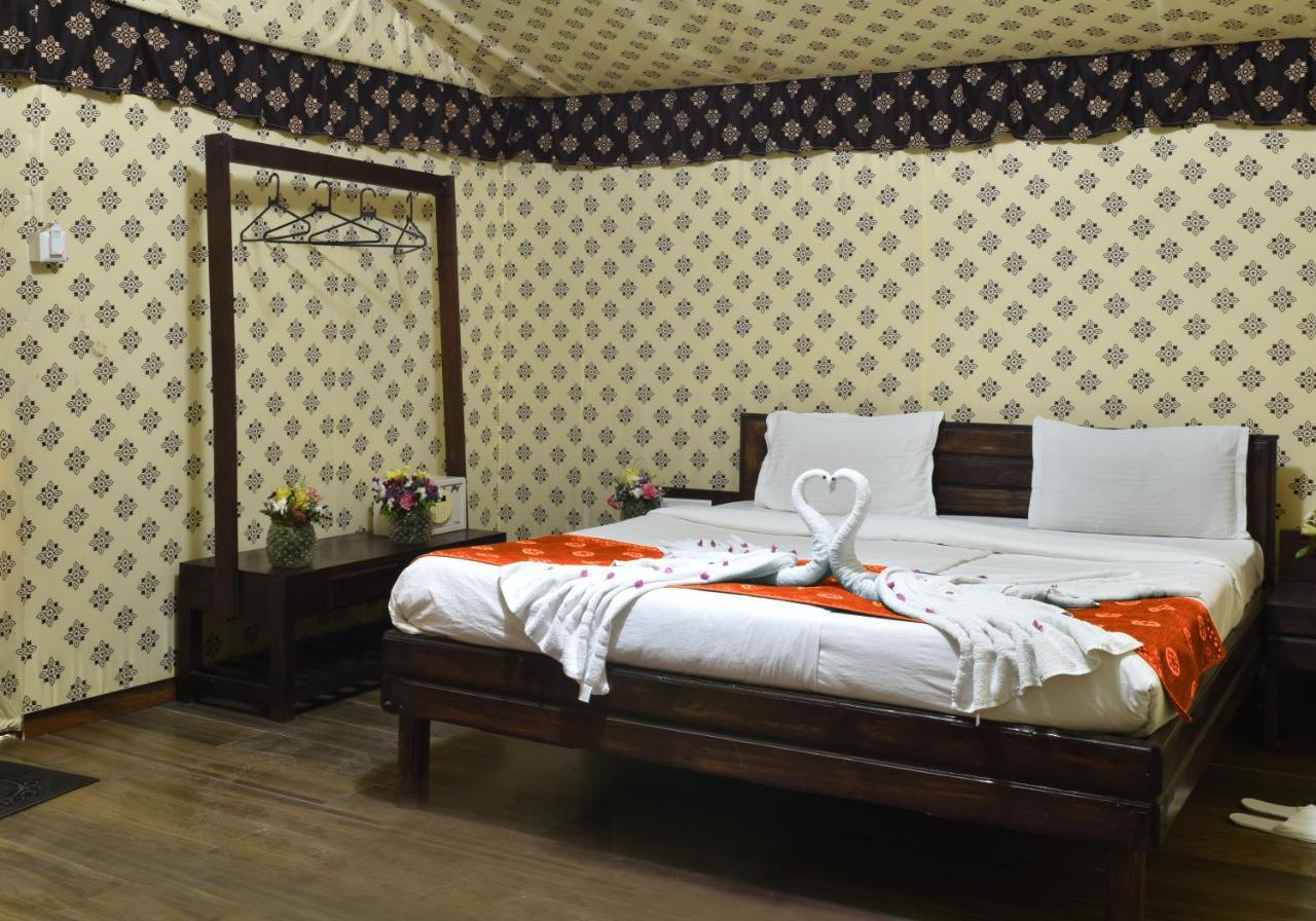 Praveg Tent City Narmada, Statue Of Unity Kevadia Экстерьер фото